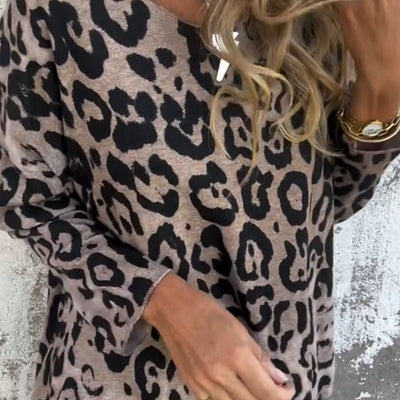 Lyka | Sleek Leopard Top
